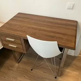 Стол письменный Poesy, орех/хром