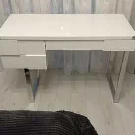 Стол письменный Brooklyn, орех/черный