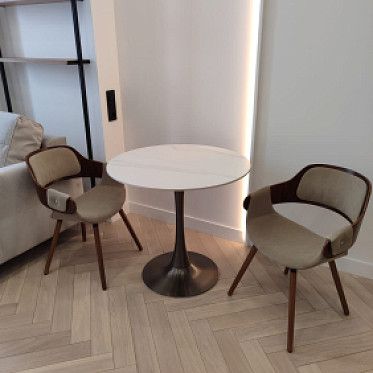 Стол Leopold, стулья Jody IMG-20250322-WA0002