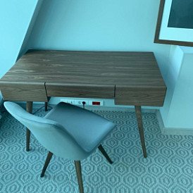 Стол Ravenna + 4 темно-серых стула Max