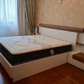 Комод-письменный стол Tesis (120/95) 3 ящика, дуб дымчатый/серо-бежевый