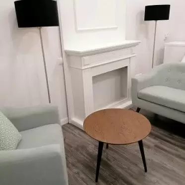 Столик Mon Yandex