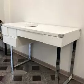 Стол письменный Brooklyn, орех/черный