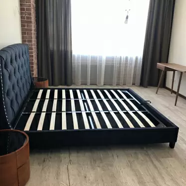 Стол письменный Lyric, орех IMG-20190828-WA0027