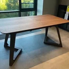 Стол Sabrina + 4 песочных стула Jody