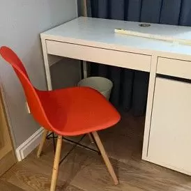 Стул Patrick (в стиле Eames), розовый