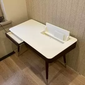 Стол письменный Newton (140), орех