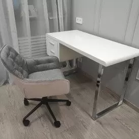 Стол письменный Poesy, орех/хром