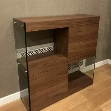 Шкаф-витрина Orion, американский орех