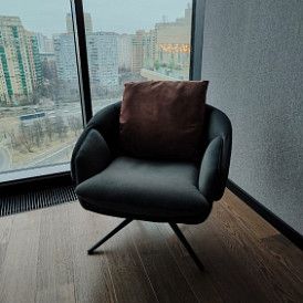 Кресло Leonor, графит/сливовый