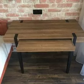 Стол письменный Project, орех/черный