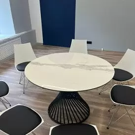 Стул Concept, белый/черный