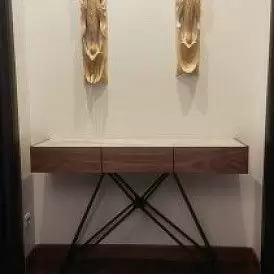 Консоль Cross, орех/светлая керамика
