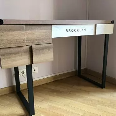 Стол письменный Brooklyn, орех/черный IMG-20210329-WA0011.jpg