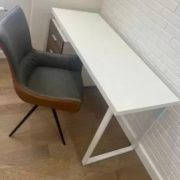 Стол Endeavor, кресло Jess IMG-20240624-WA0017