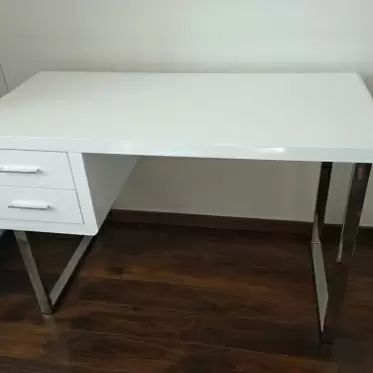 Стол письменный Poesy, белый OK-IMG-20180906