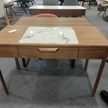 ВИДЕО Стол письменный Stanford VID-20230705-WA0035