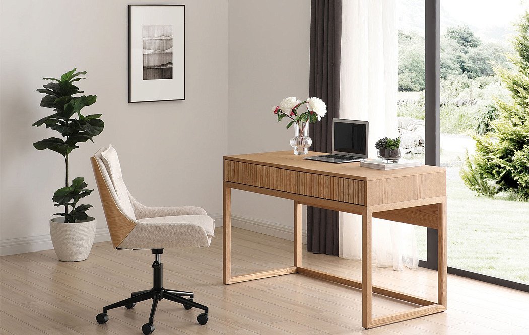 Стол письменный Agnes, ясень