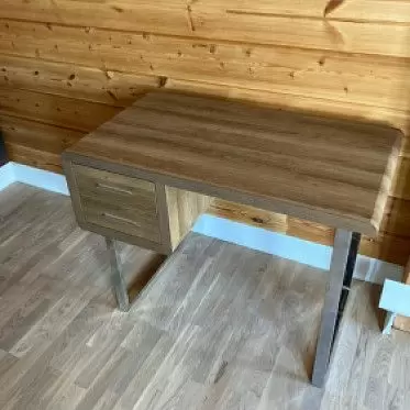 Стол письменный Poesy, орех/хром