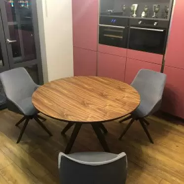 Стол Clark, орех