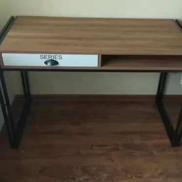 Стол письменный Discovery, орех/черный IMG-20200129-WA0008