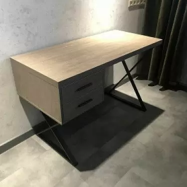 Стол письменный Hemingway, дымчатый дуб/черный 1635251132125.jpg