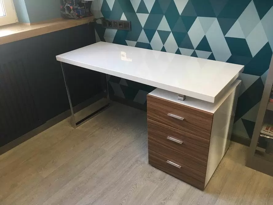 Стол письменный Endeavor, белый/дерево - фото 11