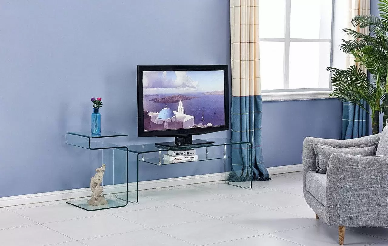 Пять мифов о стеклянной мебели