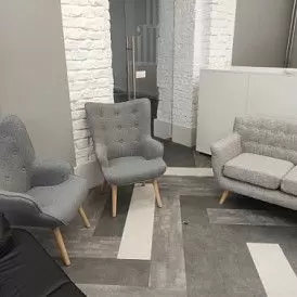 Оттоманка Hygge, слоновая кость/золото