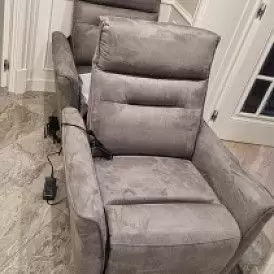 Кресло-реклайнер Bailey, серо-коричневый