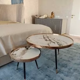 Стол журнальный Carla (46), белая керамика/розовое золото