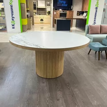 ВИДЕО Стол Adriana VID-20230705-WA0033