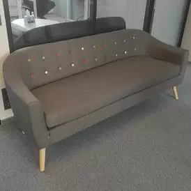 Диван Florence 2-х местный, темно-серый/цветные пуговицы