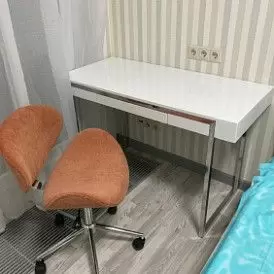 Стол письменный Ego, орех/белые ножки