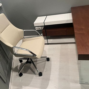 Стол письменный Chicago, кресло Celsius IMG-20240118-WA0043