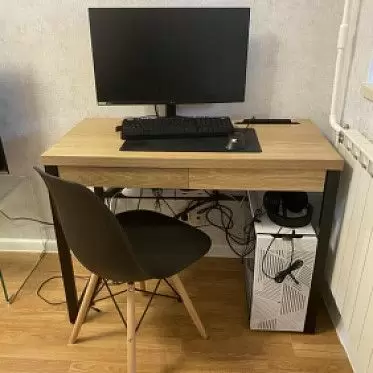 Стол письменный Dylan, дерево/черный