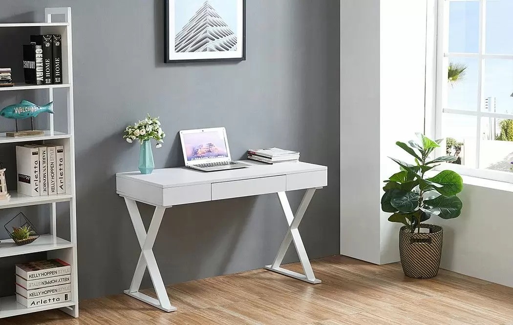 Стол письменный Axiom White, белый