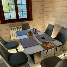 Стол Rosanna + 4 стула Matilda