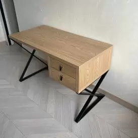 Стол письменный Brendan, дерево/черный