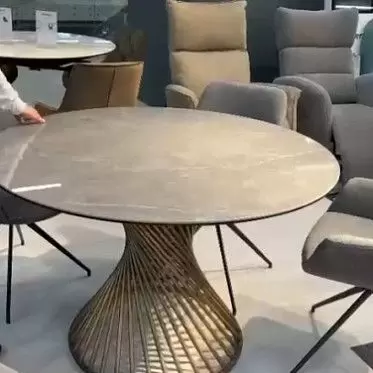 ВИДЕО Стол Tornado Bronze, стул Ruth VID-20240123-WA0024