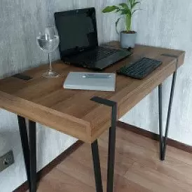 Стол письменный Project, орех/черный