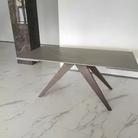 Стол Valencia + 4 бежевых стула Berta