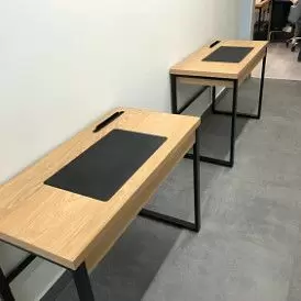 Стол письменный Dylan, дерево/черный