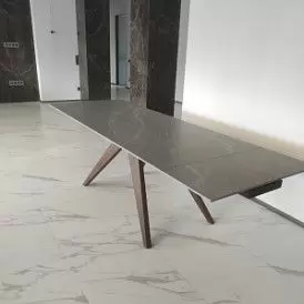 Стол Valencia + 4 бежевых стула Berta