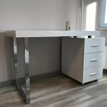 Стол письменный Ashby, белый IMG-20190921-WA0024