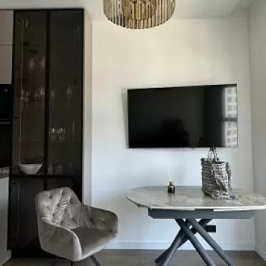 Стол Salerno, стул Glenn Отзыв Google