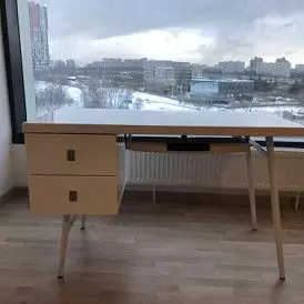 Стол письменный Academia, белый