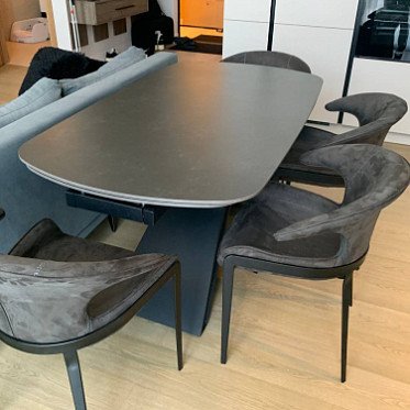 Стол Charlotta 160, стул Harold 5467412700192247828 