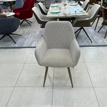 ВИДЕО Стул Anita VID-20230704-WA0058