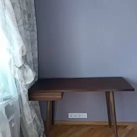 Стол письменный Lyric, орех